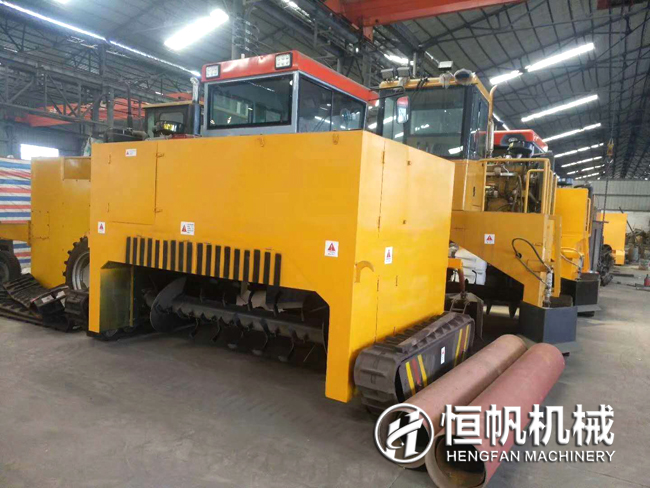 糞便有機肥肥料廠區(qū)建設(shè)與有機肥設(shè)備購買投資與收益(圖2) 有機肥料翻拋機
