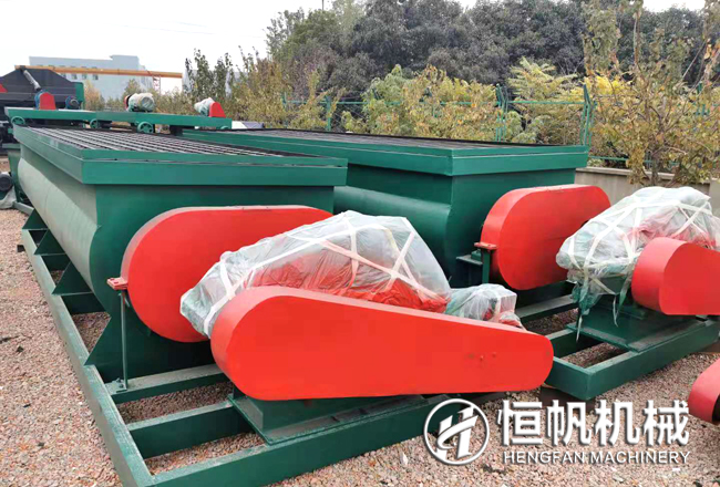 糞便有機肥肥料廠區(qū)建設(shè)與有機肥設(shè)備購買投資與收益(圖3) 有機肥料攪拌機