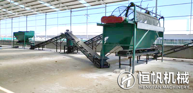 山東青島年產三萬噸牛糞有機肥顆粒生產線順利投產(圖4) 山東青島牛糞有機肥加工處理設備