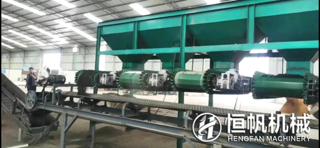 年產(chǎn)2萬噸整套牛糞顆粒有機肥生產(chǎn)設備助力甘肅泉州(圖1) 甘肅酒泉年產(chǎn)2萬噸牛糞顆粒有機肥生產(chǎn)線