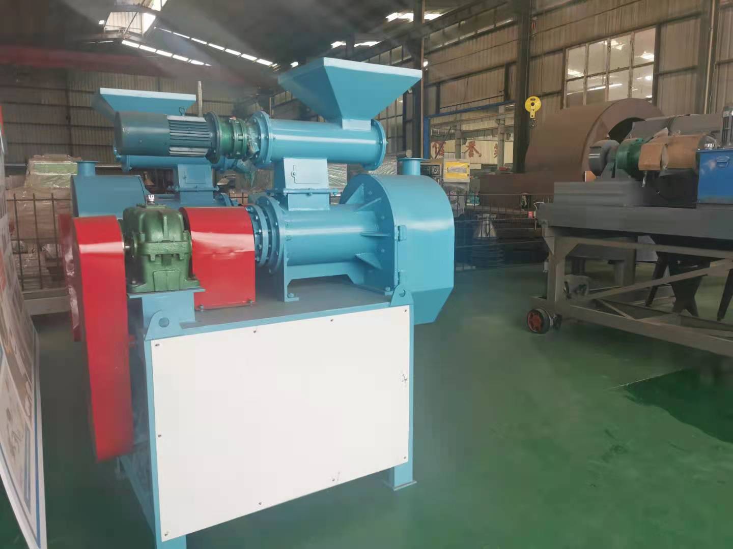 怎么判斷一臺(tái)造粒機(jī)是否好用?(圖1) 怎么判斷一臺(tái)造粒機(jī)是否好用?(圖1)